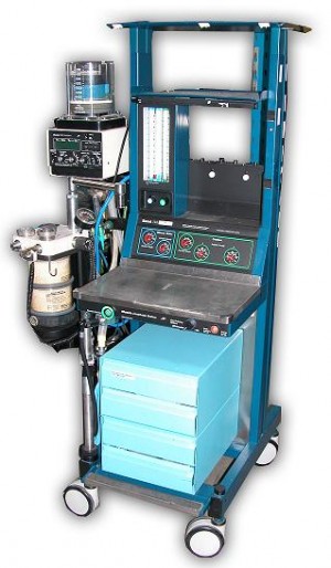 Ohmeda Excel 110 Anesthesia Machine