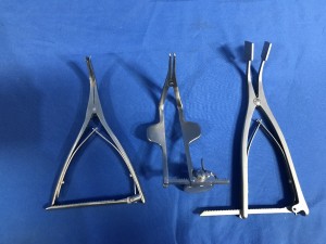 DISTRACTION FORCEPS
