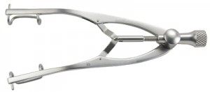Castroviejo Eye Speculum (New), 3.75in (9.5cm), Medium Blades 15mm x 5mm Outer Diameter