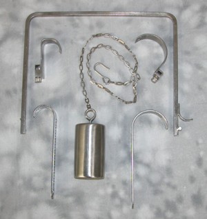 picture of charnley retractor set