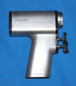 picture of stryker 4100 cordless driver handpiece
