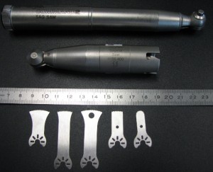 SET OF 5 MISCELLANEOUS BLADES IN VARIOUS SIZES